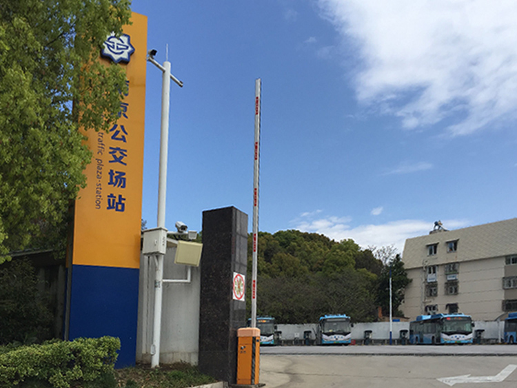 2.2.2公交场站智能化建设.jpg